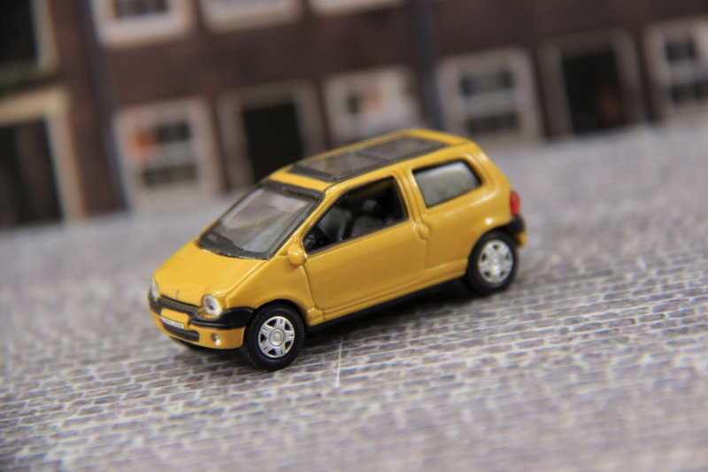 a 1:72 Hongwell